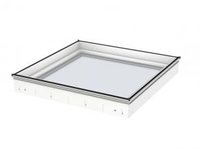 VELUX stogo langas plokščiam stogui lygiu stiklu CFP, nevarstomas (įv. dydžiai)