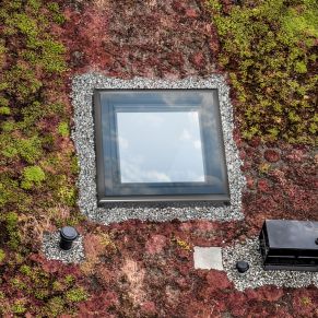 Jumta logs plakanam jumtam RoofLITE+ FRF B600 (ieskaitot izmērus), nav verams