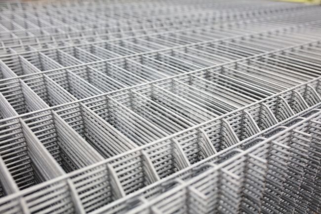 3D segmentas, 2,5x1,53 m, 200x50 mm, ø4,70 mm, ZN
