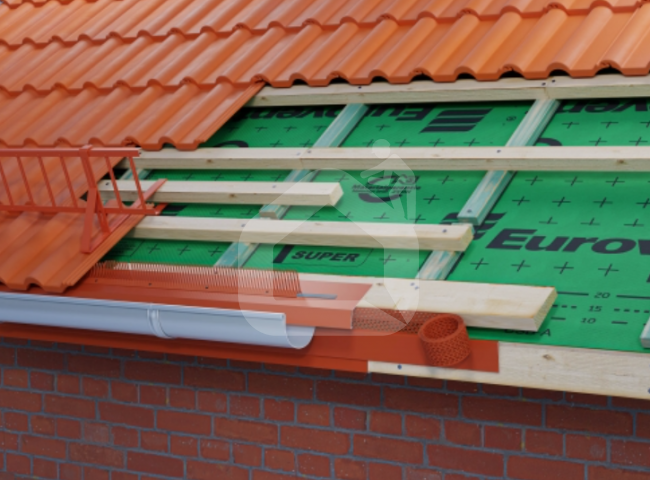 Šlaito ventiliacinės grotelės EAVES GRATE, 50 mm x 5 b.m.