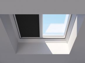 Elektrinės žaliuzės RoofLITE+ FSA plokštiems stogams, juodos