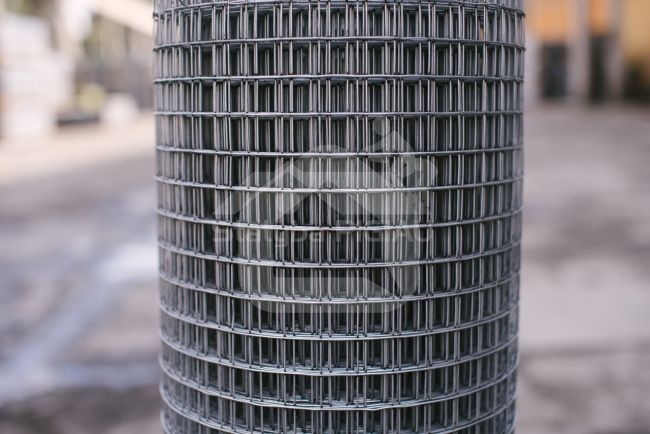Tvoros tinklas, virintas, 1000 mm, 25x25 mm, Ø-1,4mm, 30 m., ZN