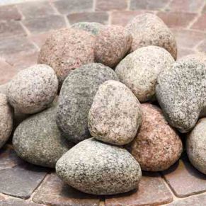 Ežero akmenys Benders, pilki-raudoni