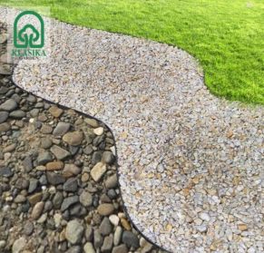 Plastmasas zāliena apmale, melna