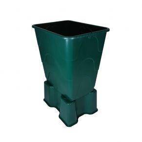 Rezervuaro pagrindas-paaukštinimas kvadratinei talpai