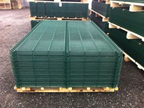 3D segmentas tvorai, 2,5x1,23 m, 200x50 mm, ø3/4 mm