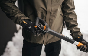 Sniego kastuvas Fiskars X-series, 120-139x36 cm, plastikas