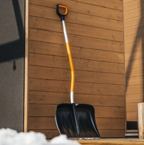 Sniego kastuvas Fiskars X-series, 153,5x53,3 cm, plastikas