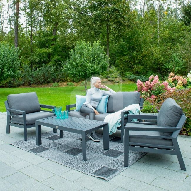Lauko baldų komplektas TOMSON