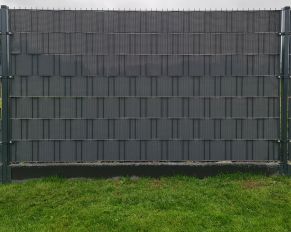 Tvoros juosta Rattan 190 mm x 2,55 m + 2 vnt. laikiklių (10 komplektų), 830 g/m²