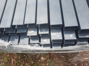 Stulpas tvorai 60x40 mm, įv. matmenys ir spalvos (SU DEFEKTAIS) 