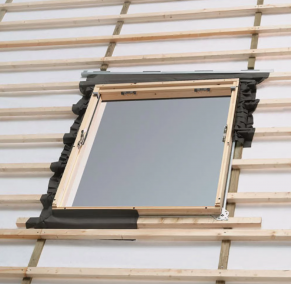 Tarpinės komplektas VELUX EDS 2000 BDX (iki 16 mm) lygioms stogo dangoms (įv. dydžiai)