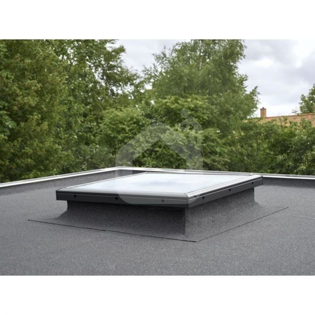 VELUX stogo langas plokščiam stogui lygiu stiklu CFP, nevarstomas (įv. dydžiai)